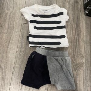 Tiny tribe shorts set size 3-6 months
